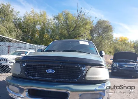 1997 Ford Expedition Eddie Bauer/Xlt from USA, damaged, VIN 1FMEU18W0VLA35549